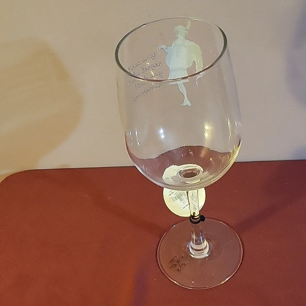 NEW Wine Glass 